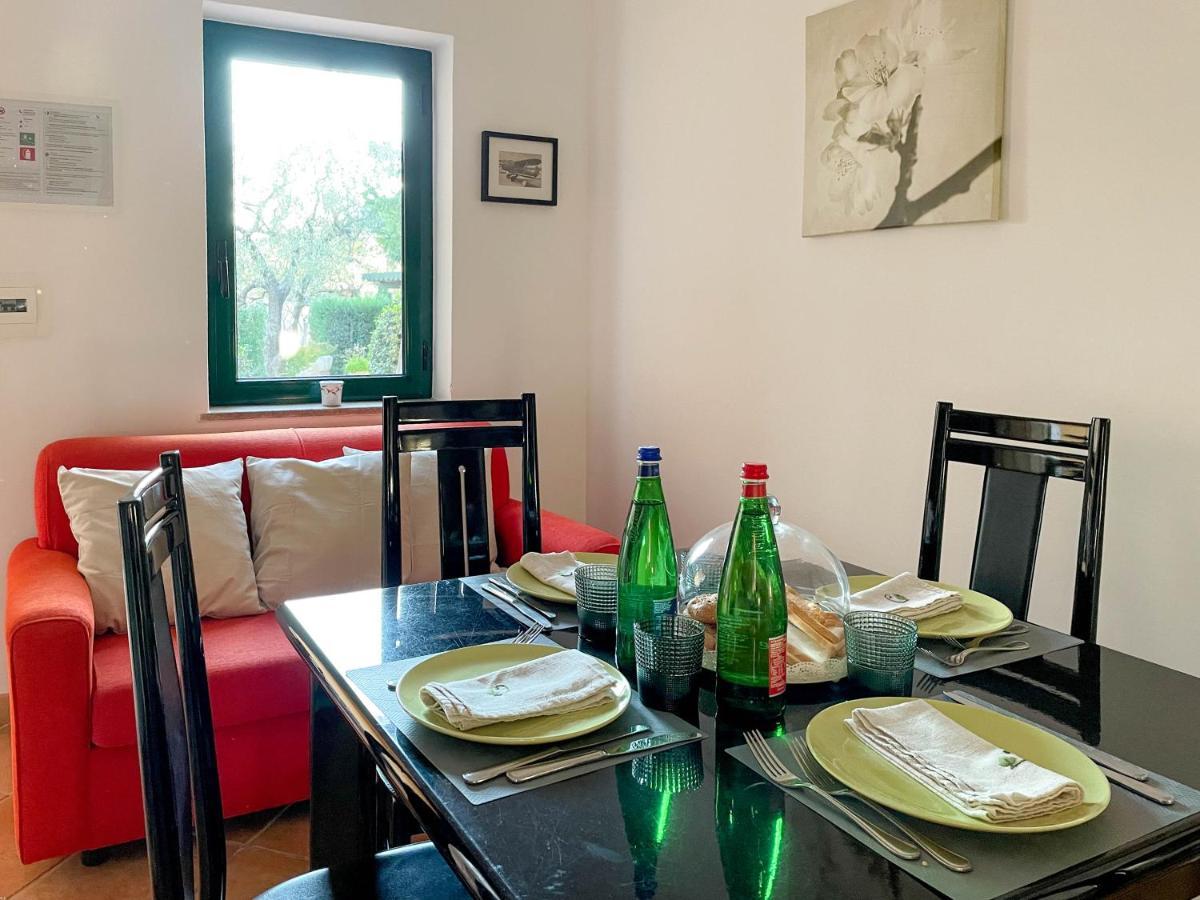 Residence E B&B Villamirella ปาลีนูโร ภายนอก รูปภาพ