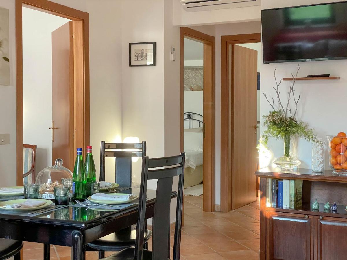 Residence E B&B Villamirella ปาลีนูโร ภายนอก รูปภาพ
