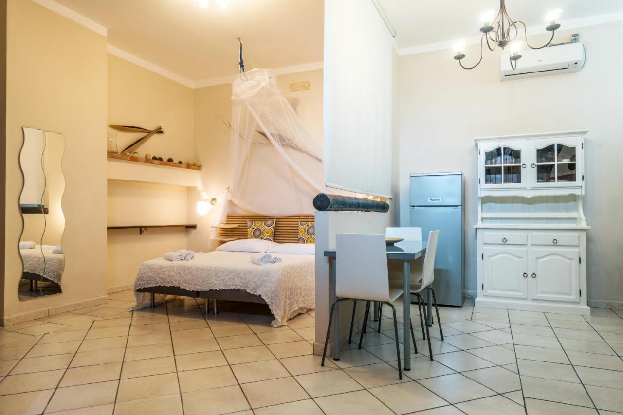 Residence E B&B Villamirella ปาลีนูโร ภายนอก รูปภาพ